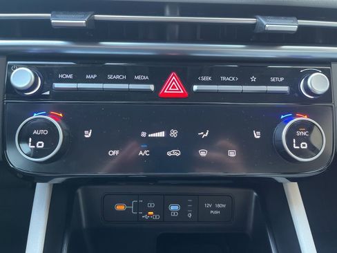 Used 2025 Hyundai Tucson SEL image 44