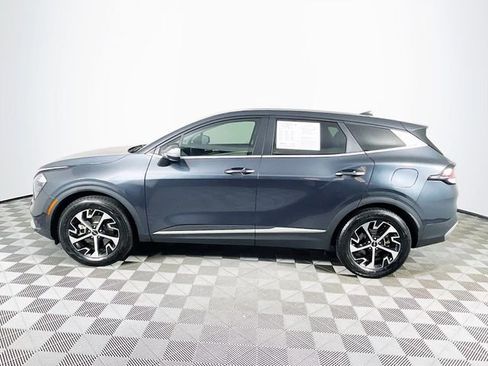 Used 2023 Kia Sportage EX FWD image 5
