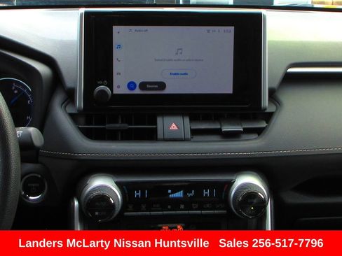 Used 2024 Toyota RAV4 XLE image 19