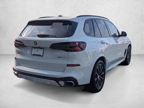 Used 2024 BMW X5 xDrive40i w/ M Sport Package AWD/4WD image 5