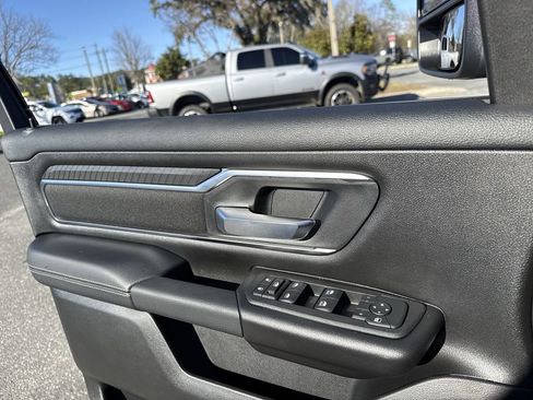 New 2026 RAM 1500 Big Horn AWD/4WD image 12