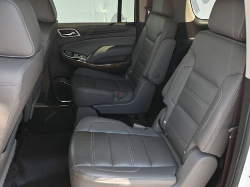 Used 2017 GMC Yukon XL Denali w/ Open Road Package AWD/4WD image 17