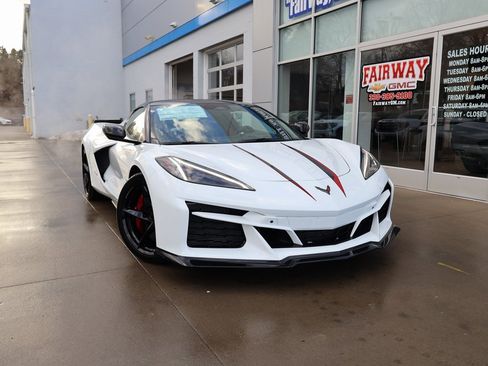 New 2026 Chevrolet Corvette E-Ray w/ Battery Protection Package image 34