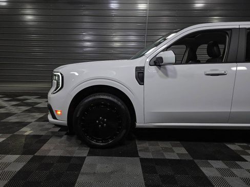 Used 2025 Ford Maverick Lobo image 41