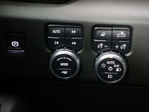 Used 2026 GMC Sierra 1500 AT4 w/ AT4 Premium Package image 37