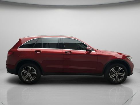 Used 2016 Mercedes-Benz GLC 300 4MATIC image 7