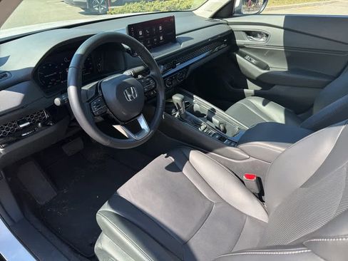 Used 2023 Honda Accord Touring image 35