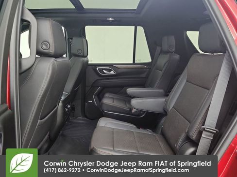 Used 2024 Chevrolet Tahoe High Country AWD/4WD image 32