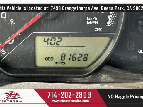 Used 2015 Toyota Yaris LE image 25