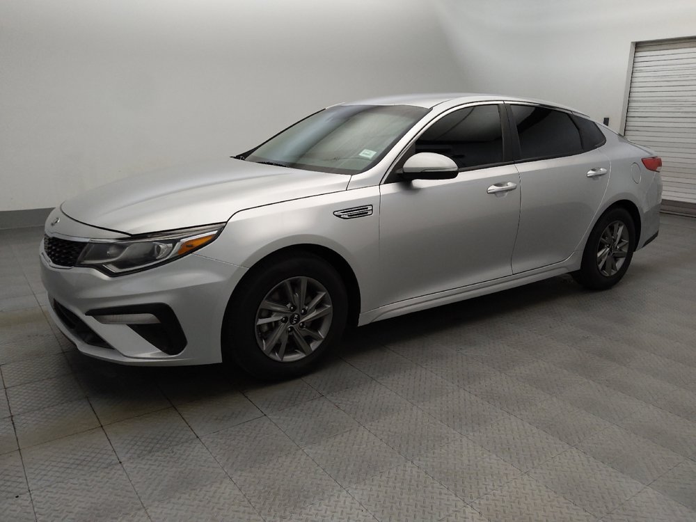 Used 2019 Kia Optima LX FWD image 2