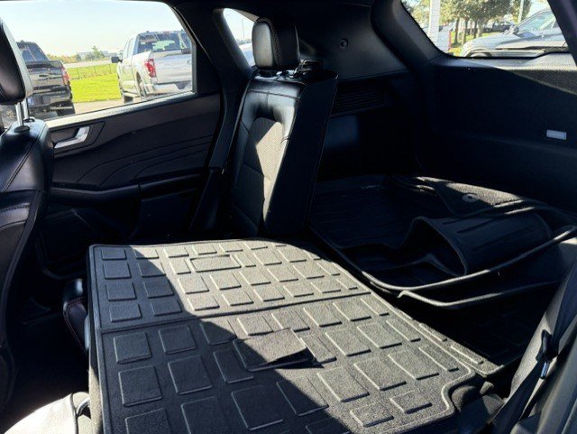 Certified 2024 Ford Escape ST-Line w/ Tech Pack #1 AWD/4WD image 27