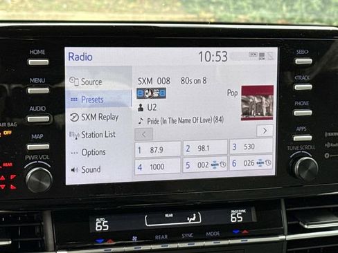 Used 2023 Toyota Sienna LE image 19