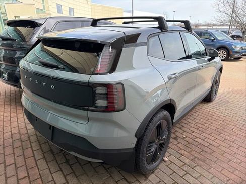 New 2026 Volvo EX30 Cross Country Ultra w/ Protection Package Premier image 4