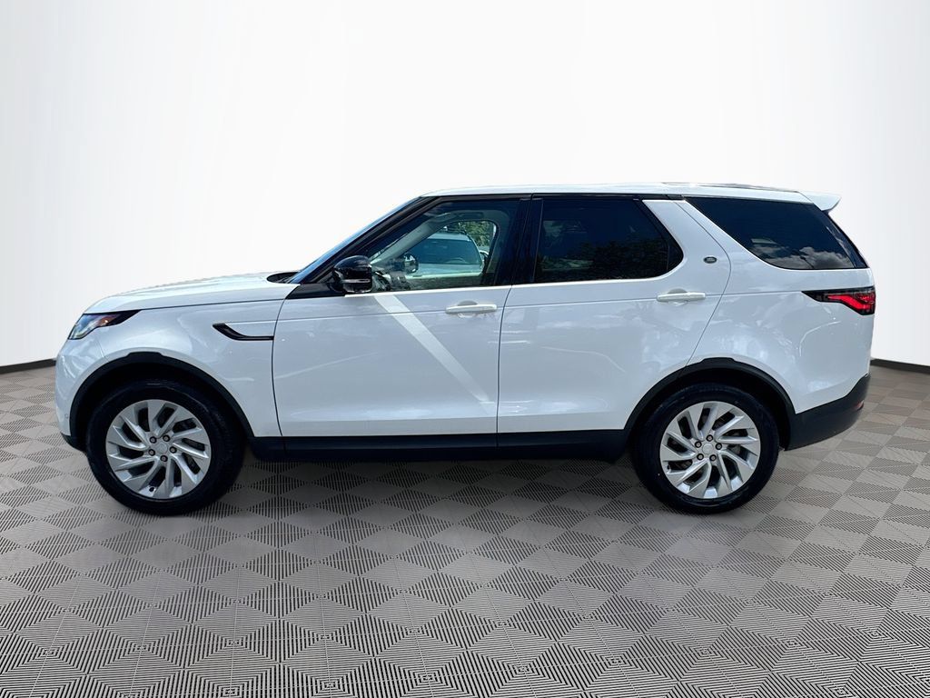 Used 2025 Land Rover Discovery S AWD/4WD image 9