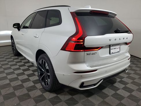 Used 2026 Volvo XC90 B5 Plus w/ Protection Package image 4
