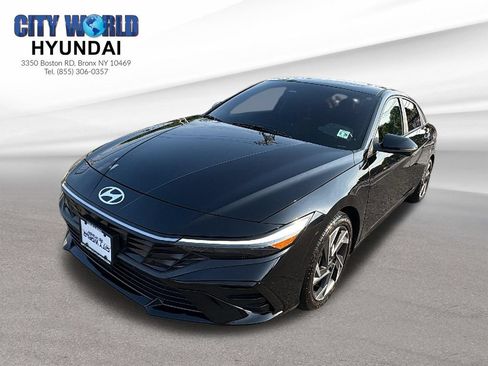 Used 2024 Hyundai Elantra Limited FWD image 1