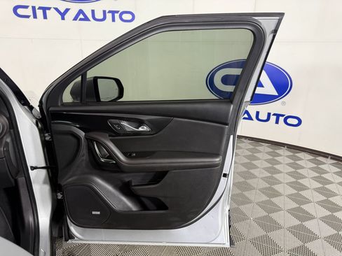 Used 2022 Chevrolet Blazer RS w/ Enhanced Convenience Package image 15