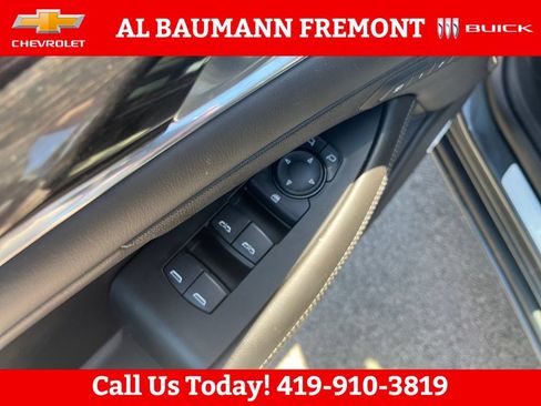 Used 2017 Buick LaCrosse Essence w/ Sun and Shade Package FWD image 11