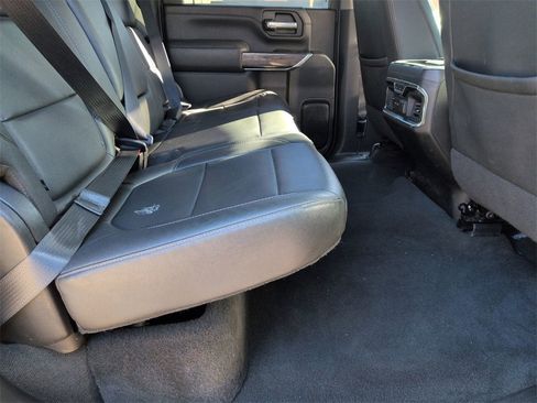 Used 2021 Chevrolet Silverado 2500 LTZ w/ LTZ Premium Package image 31