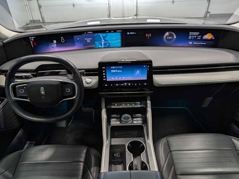 Certified 2024 Lincoln Nautilus Reserve w/ Equipment Group 202A AWD/4WD image 18