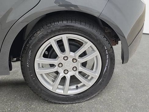 Used 2016 Chevrolet Sonic LT w/ Wheels and Fog Lamp Package FWD image 32