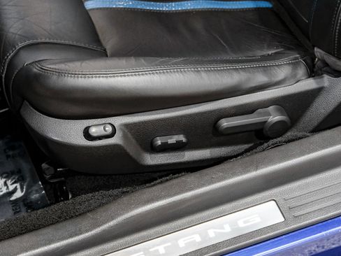 Used 2013 Ford Mustang GT Premium w/ Brembo Brake Pkg image 33