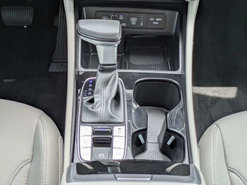 Used 2025 Hyundai Tucson SEL FWD image 23