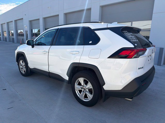 Used 2021 Toyota RAV4 XLE AWD/4WD image 5