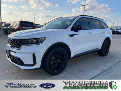 Used 2023 Kia Sorento SX