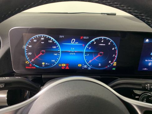 Used 2022 Mercedes-Benz GLA 250 4MATIC w/ AMG Line image 20