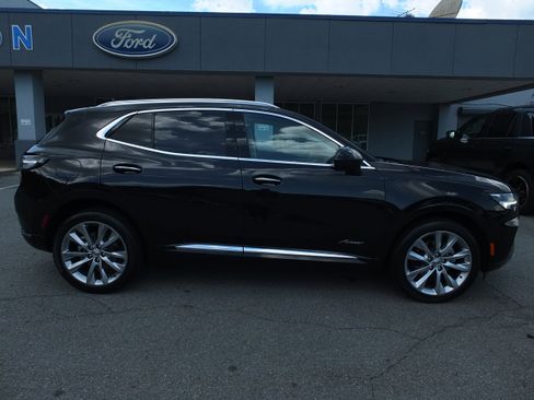 Used 2023 Buick Envision Avenir image 2