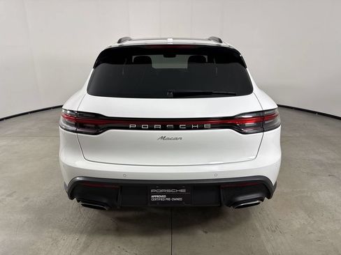 Certified 2025 Porsche Macan AWD/4WD image 6