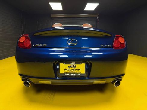 Used 2004 Lexus SC 430 Convertible RWD image 5
