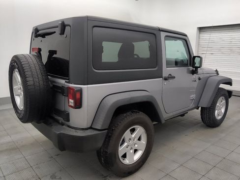 Used 2017 Jeep Wrangler Sport w/ Quick Order Package 24S AWD/4WD image 10
