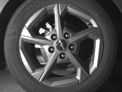 Used 2025 Kia K4 LXS FWD image 15