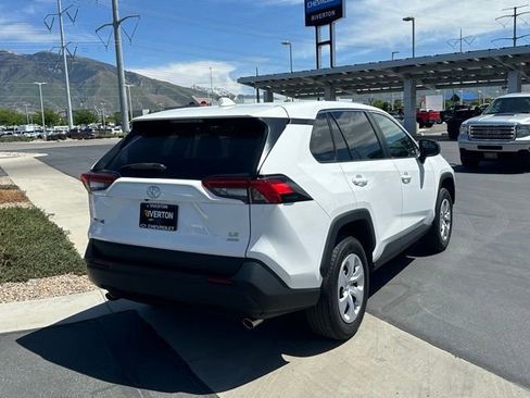 Used 2023 Toyota RAV4 LE AWD/4WD image 24