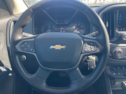 Used 2021 Chevrolet Colorado Z71 RWD image 11