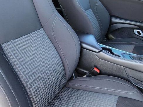 Used 2015 Dodge Challenger R/T w/ Quick Order Package 28B R/T image 26