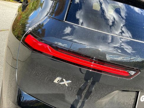 Used 2026 BMW iX xDrive45 image 29