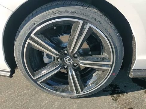 New 2026 Honda Accord SE image 8