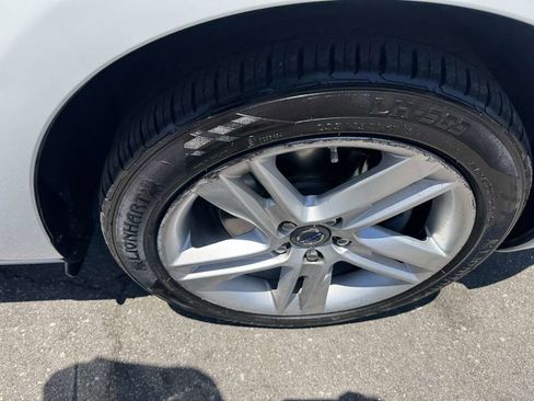 Used 2015 Volvo S60 T5 Premier image 10