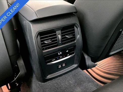 Used 2022 BMW 430i Coupe w/ M Sport Package image 31