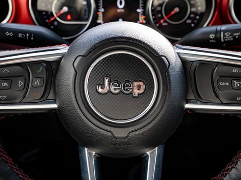 Used 2022 Jeep Gladiator Rubicon w/ LED Lighting Group image 24