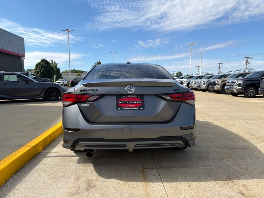 Used 2023 Nissan Sentra SR w/ SR Premium Package FWD image 7