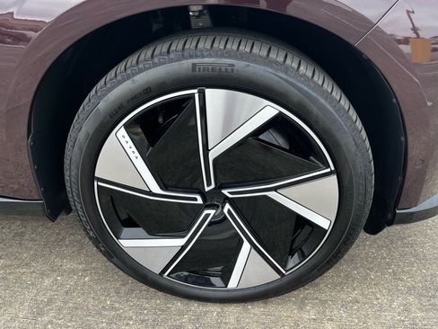 Used 2025 Volvo EX90 Ultra image 9