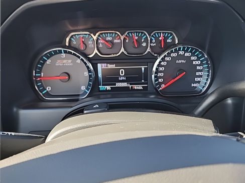 Used 2018 Chevrolet Silverado 1500 LT w/ All Star Edition image 20