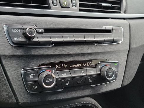 Used 2019 BMW X1 sDrive28i FWD image 17