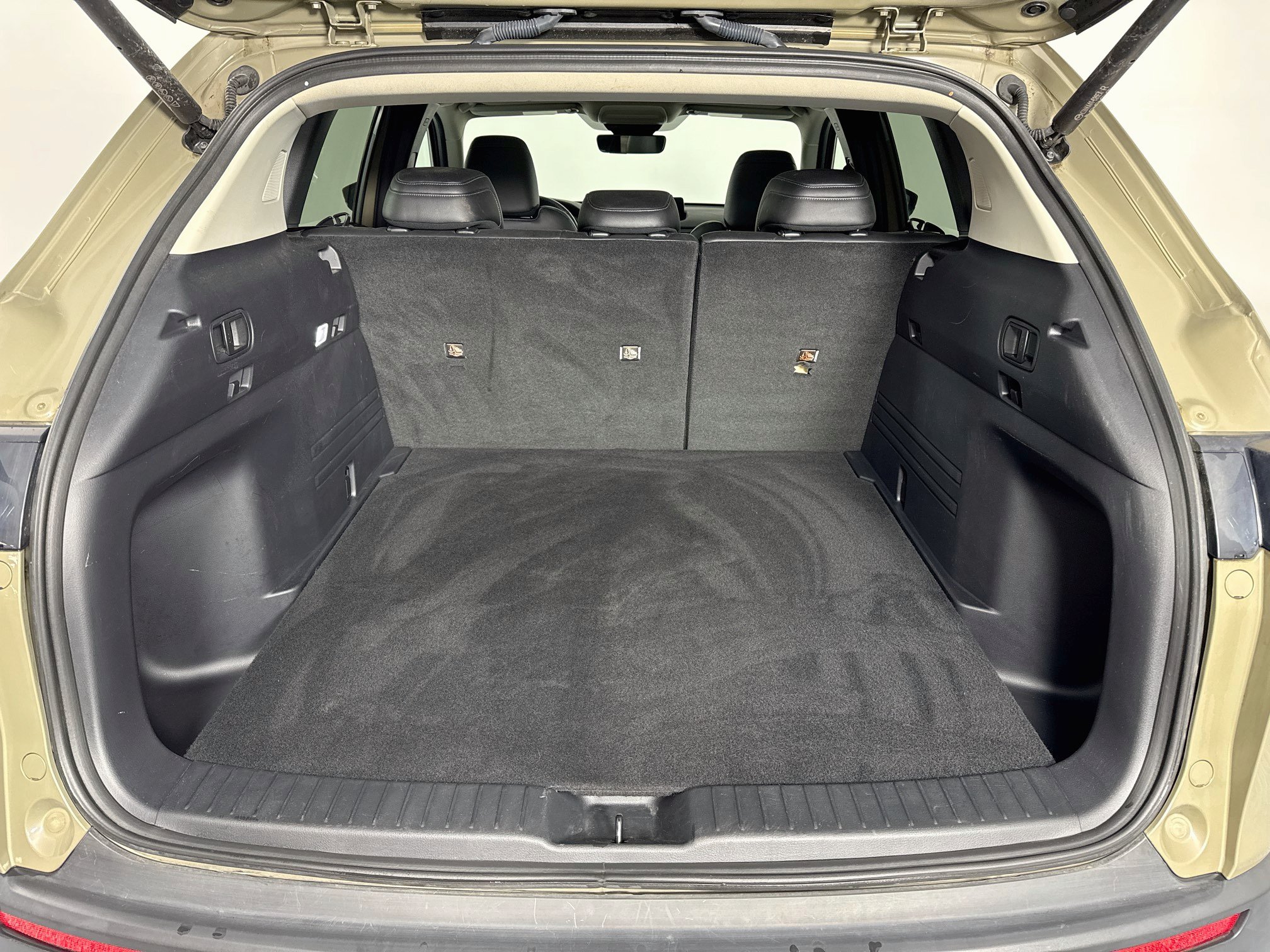 Used 2023 MAZDA CX-50 AWD 2.5 Turbo w/ Premium Pkg image 26