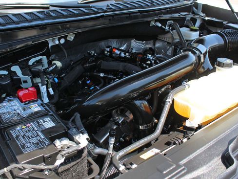 Used 2025 Ford Expedition Platinum AWD/4WD image 20