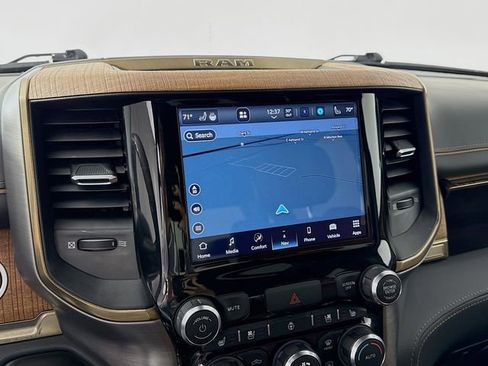 Used 2022 RAM 1500 Limited w/ Body Color Bumper Group image 13